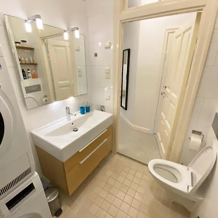 Center 2br 81m2 Nordic Design In Jugend House * Helsinki